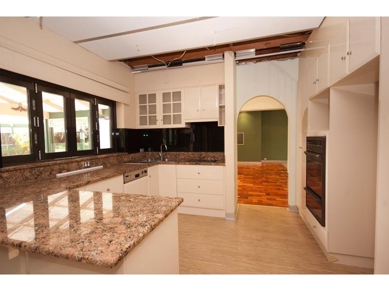 2 Raymond Ave, Athelstone SA 5076