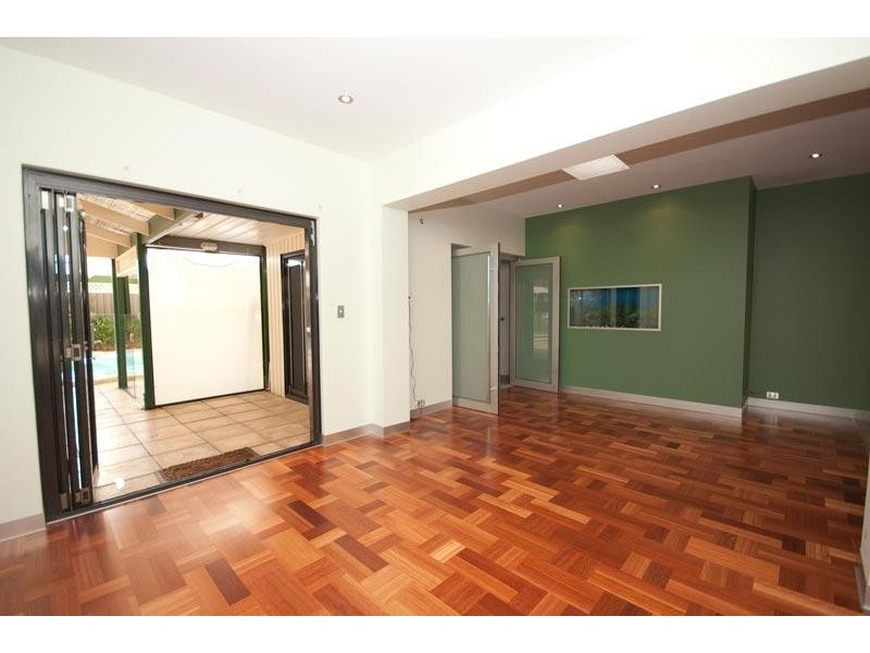 2 Raymond Ave, Athelstone SA 5076