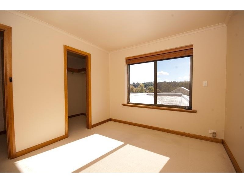 2 Raymond Ave, Athelstone SA 5076