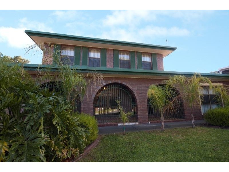 2 Raymond Ave, Athelstone SA 5076