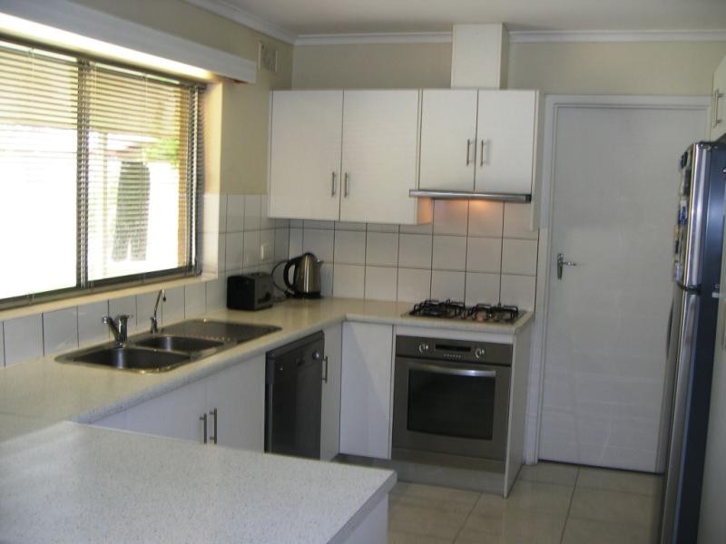 6 Maple ST, Felixstow SA 5070