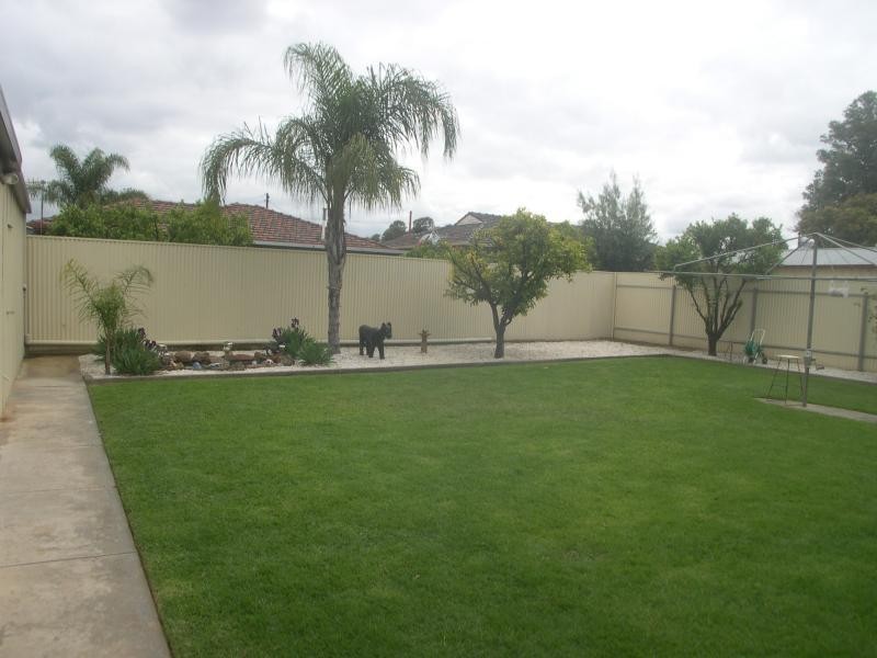 6 Maple ST, Felixstow SA 5070