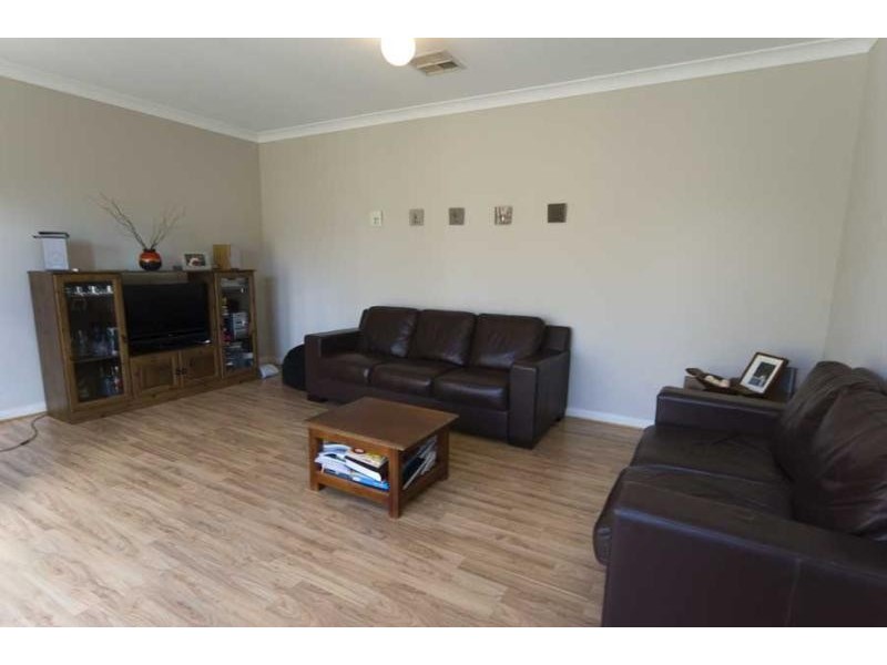 43 High St, Clearview SA 5085