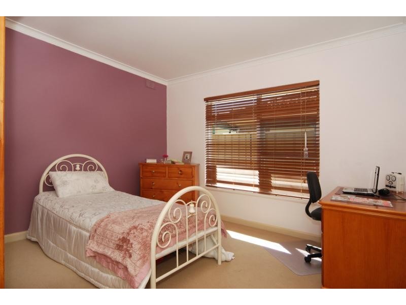 4 Amanda St, Hectorville SA 5073
