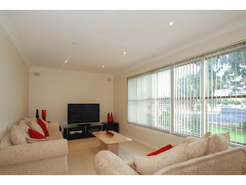 14 Louis Crescent, Newton SA 5074