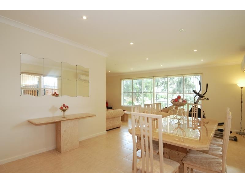 14 Louis Crescent, Newton SA 5074