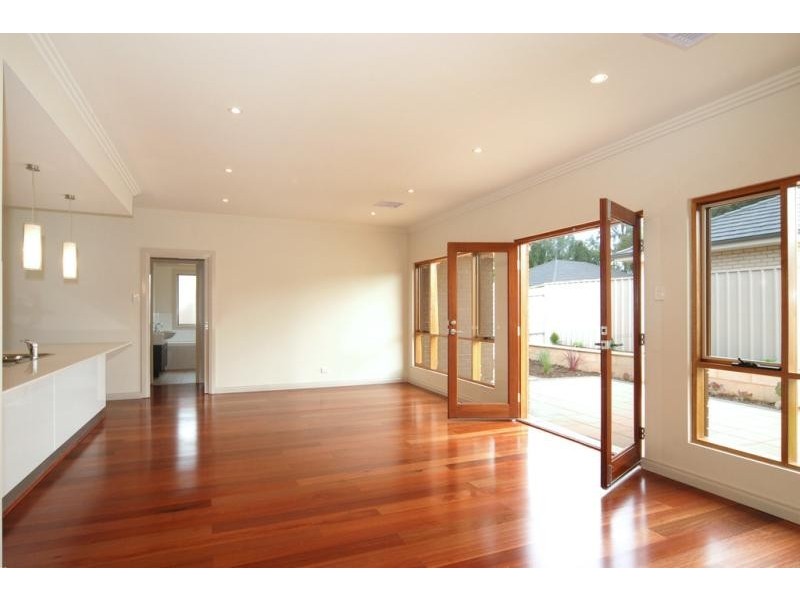 48 Harris Road, Vale Park SA 5081