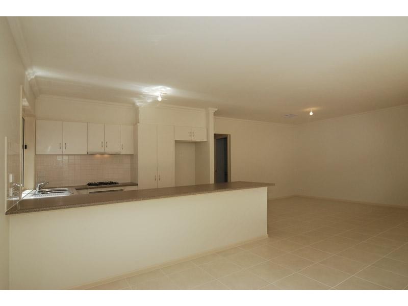28 a Karingal Rd, Dernancourt SA 5075