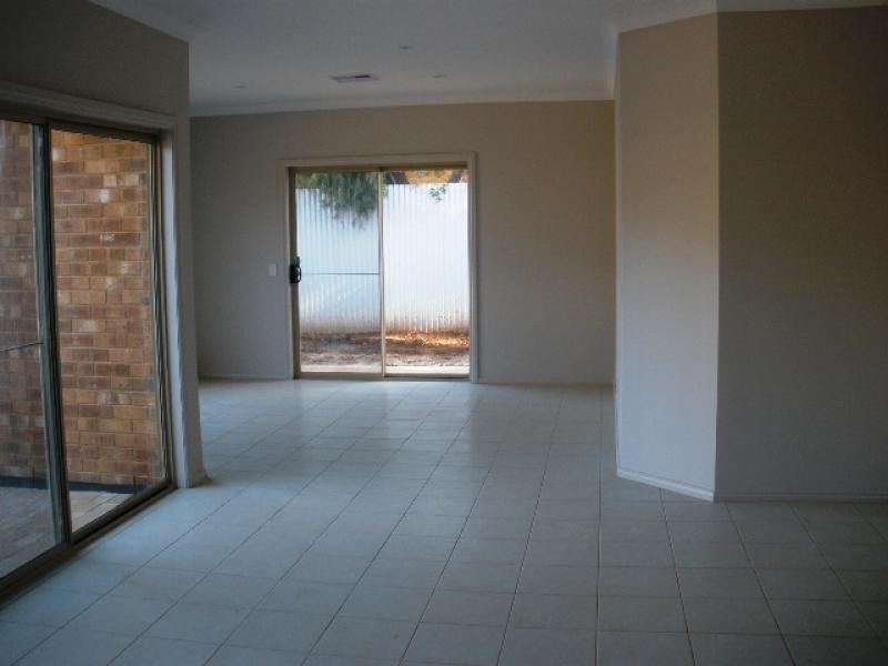 9A Victor Road, Campbelltown SA 5074