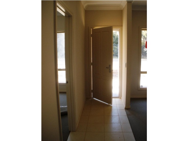 9A Victor Road, Campbelltown SA 5074