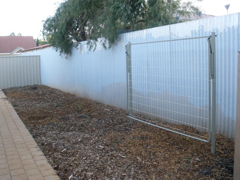 9A Victor Road, Campbelltown SA 5074