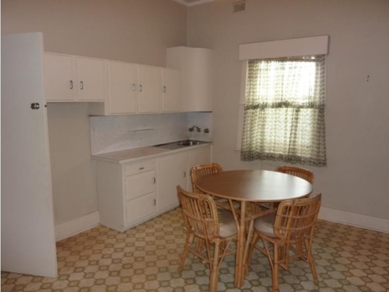 4 Paqualin Street, Hendon SA 5014