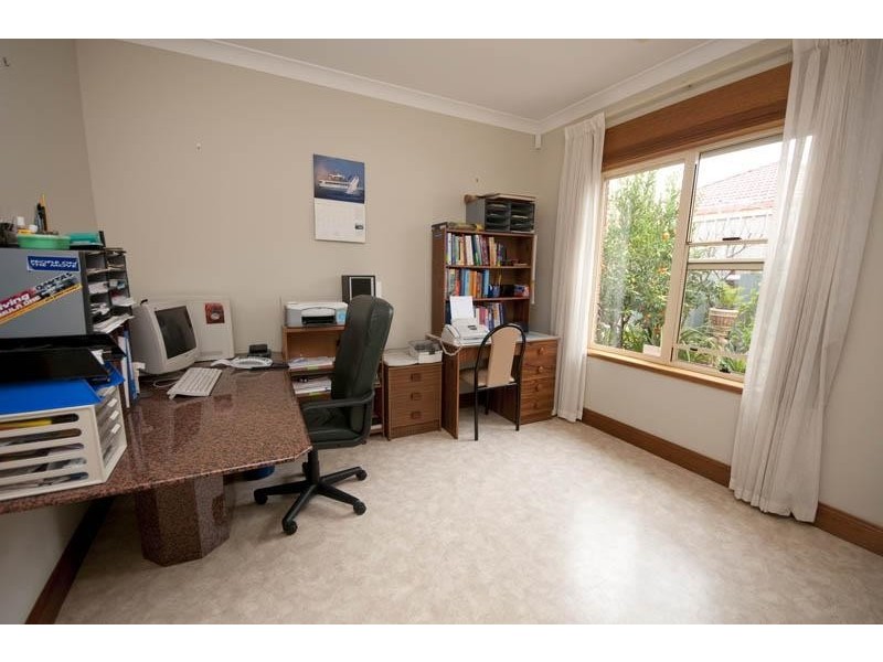 7 Aish Close, Newton SA 5074