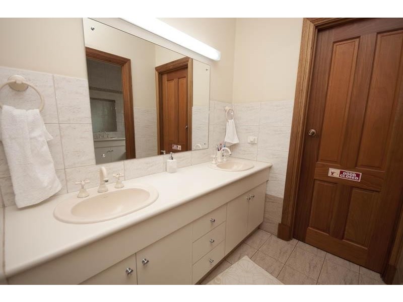 7 Aish Close, Newton SA 5074