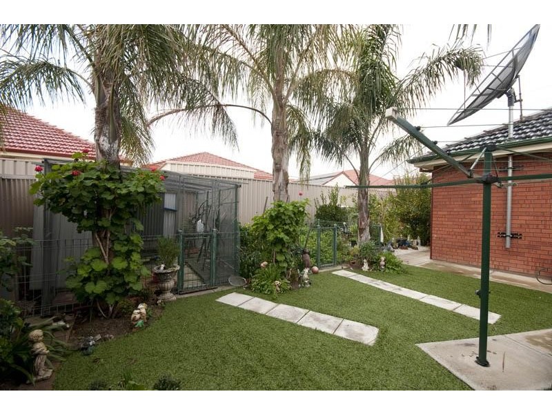 7 Aish Close, Newton SA 5074