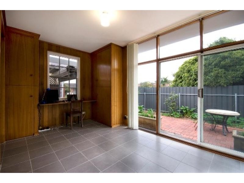 14 Jeffery Court, Vale Park SA 5081