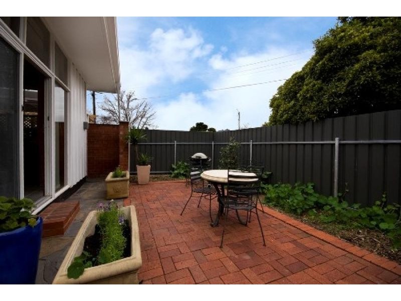 14 Jeffery Court, Vale Park SA 5081