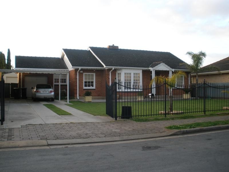 8 Dianne Street, Klemzig SA 5087