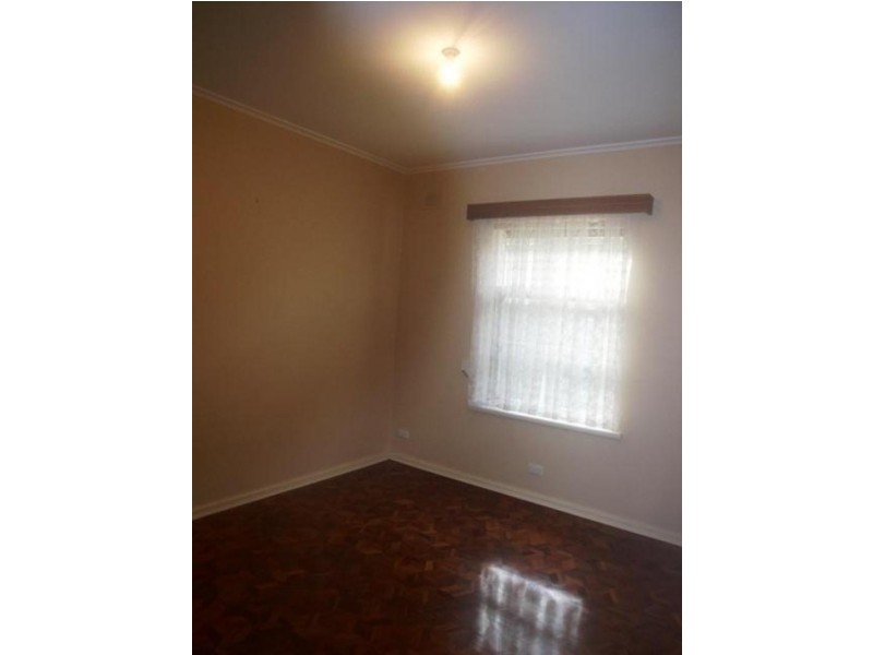 4 Eversley Avenue, Enfield SA 5085