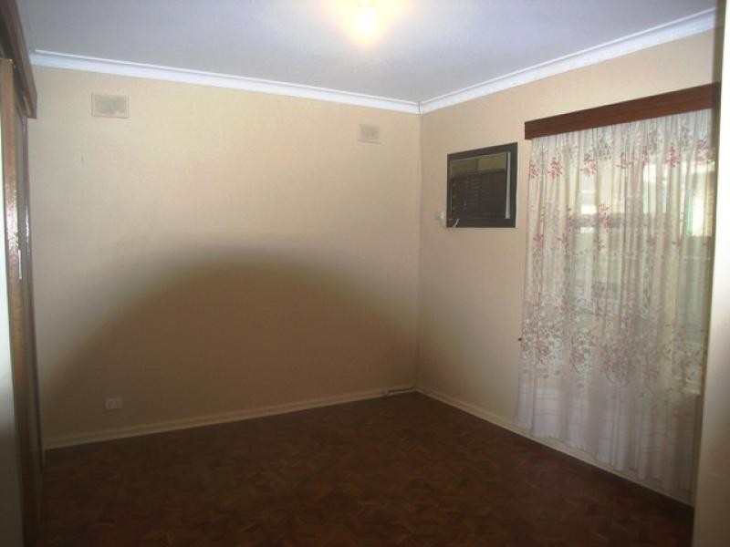 4 Eversley Avenue, Enfield SA 5085