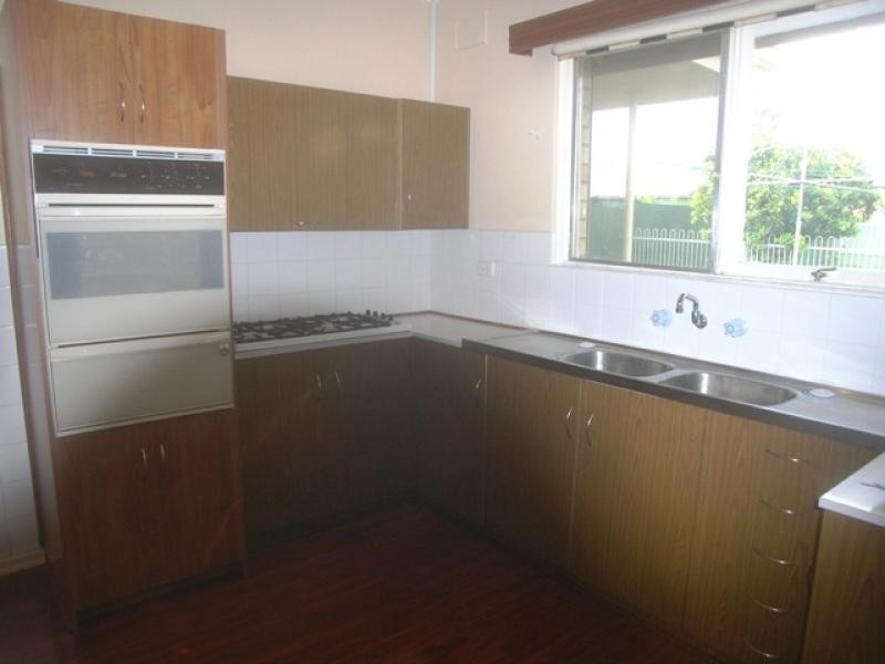 4 Eversley Avenue, Enfield SA 5085
