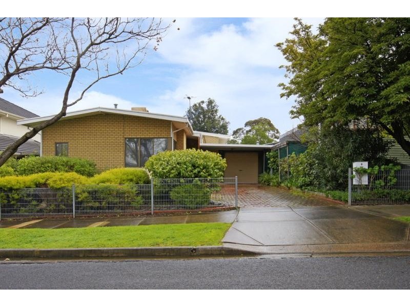 8 Redford Street, Vale Park SA 5081