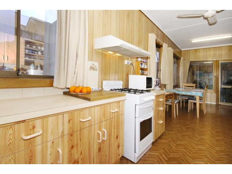 8 Redford Street, Vale Park SA 5081