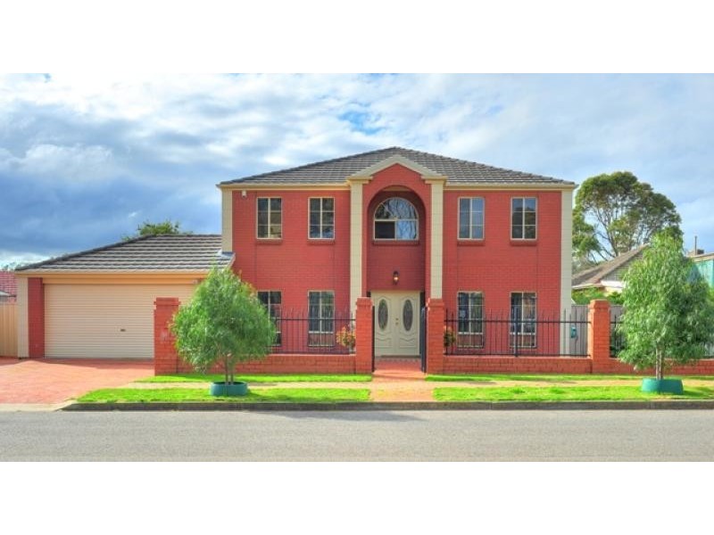 5 Milton Avenue, Tranmere SA 5073