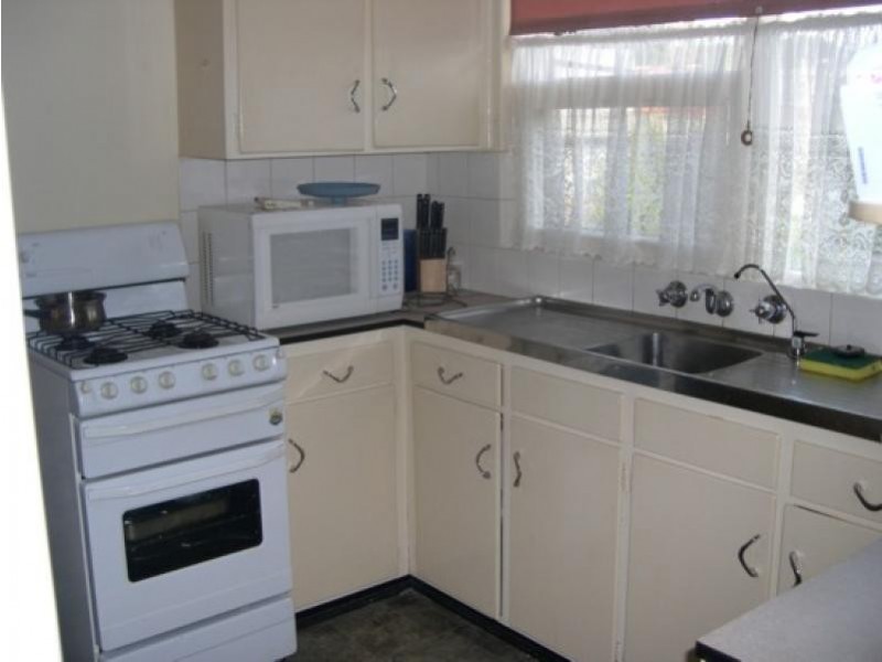 2 Millar Court, Campbelltown SA 5074