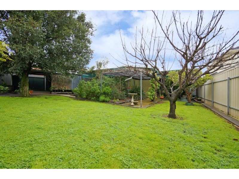 8 Redford Street, Vale Park SA 5081