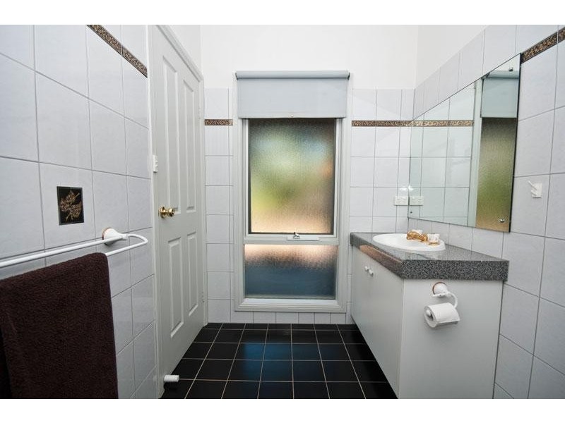 1 Dutton Street, Glen Osmond SA 5064