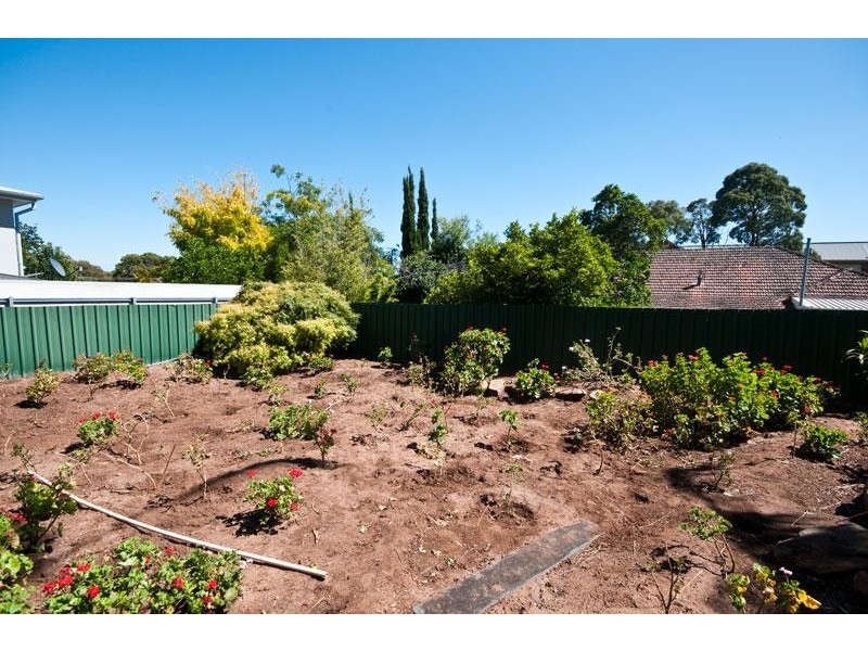 1 Dutton Street, Glen Osmond SA 5064