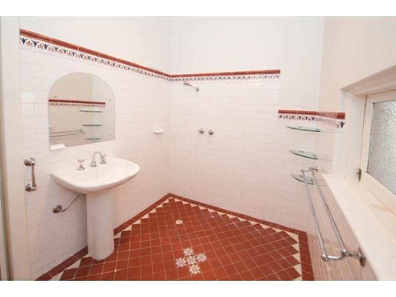 25 Rowell Crescent, West Croydon SA 5008