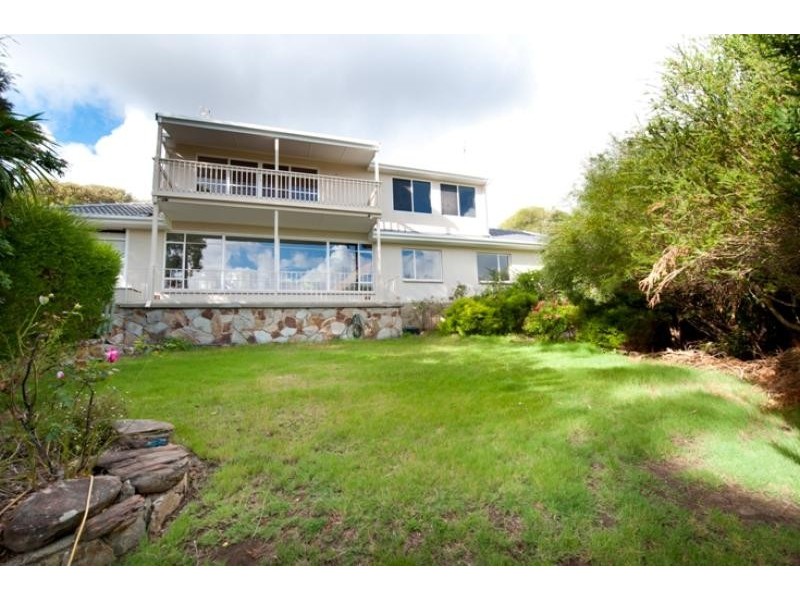 1 Caroline Ave, Belair SA 5052