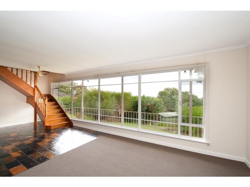 1 Caroline Ave, Belair SA 5052