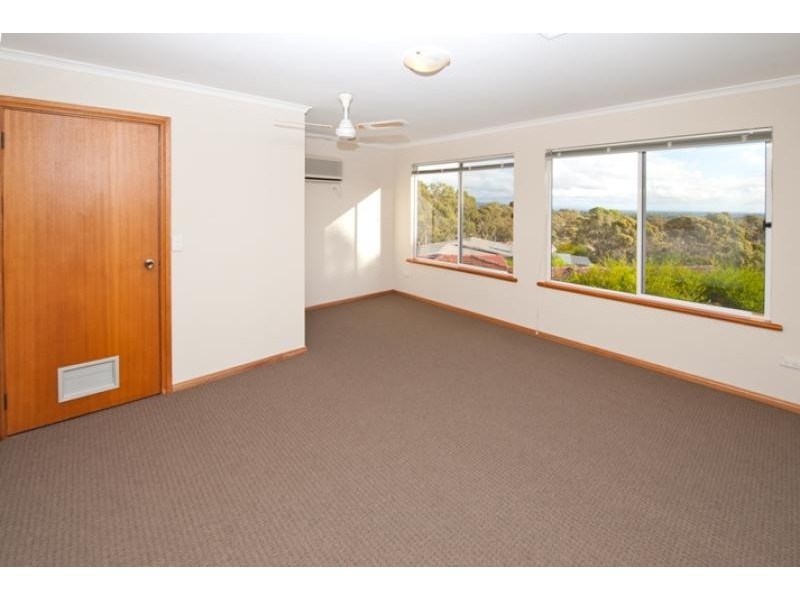 1 Caroline Ave, Belair SA 5052