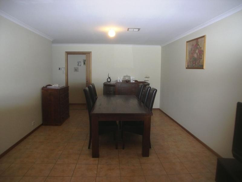 24 Sandstone Avenue, Walkley Heights SA 5098