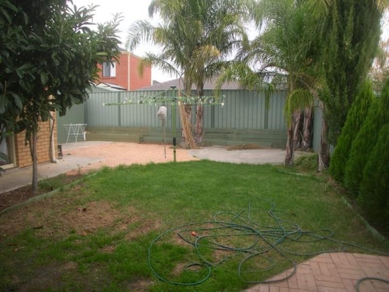 24 Sandstone Avenue, Walkley Heights SA 5098