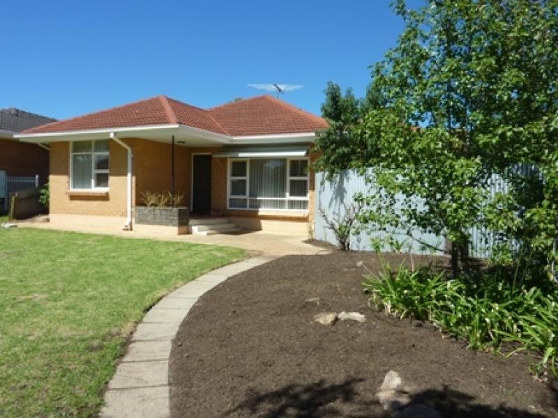 1 Forrest Place, Rostrevor SA 5073