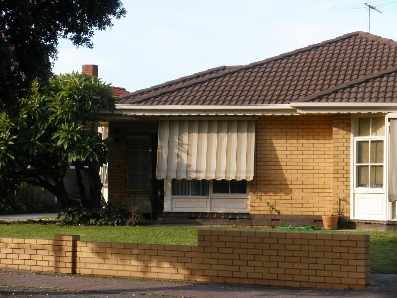 Unit 1/38 Moseley Street, Glenelg SA 5045