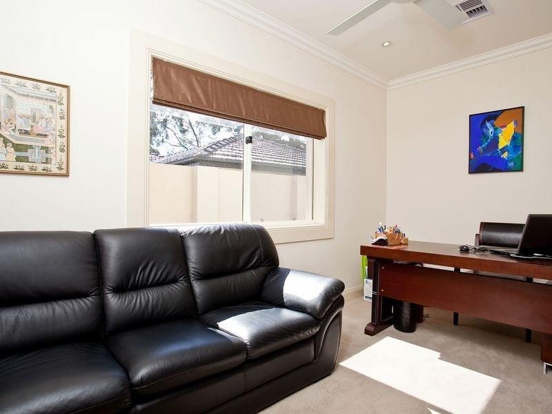 16 Hallett Road, Wattle Park SA 5066