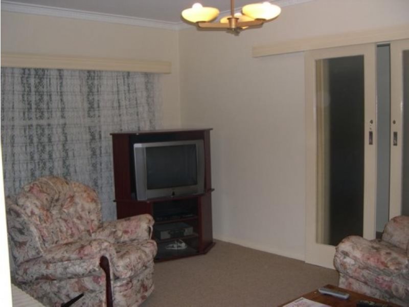 2 Millar Court, Campbelltown SA 5074