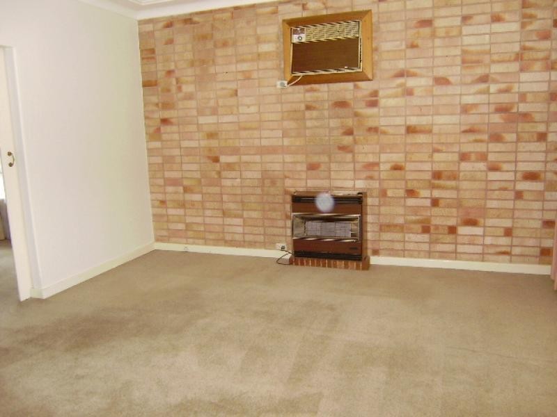 1 BOOROO STREET, Joslin SA 5070