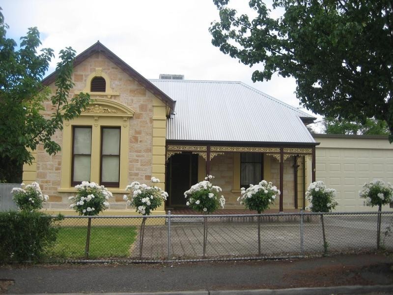 4 Marian Place, Prospect SA 5082