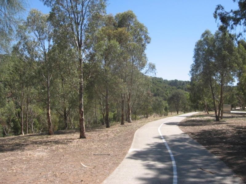 68 RIVER DRIVE, Athelstone SA 5076