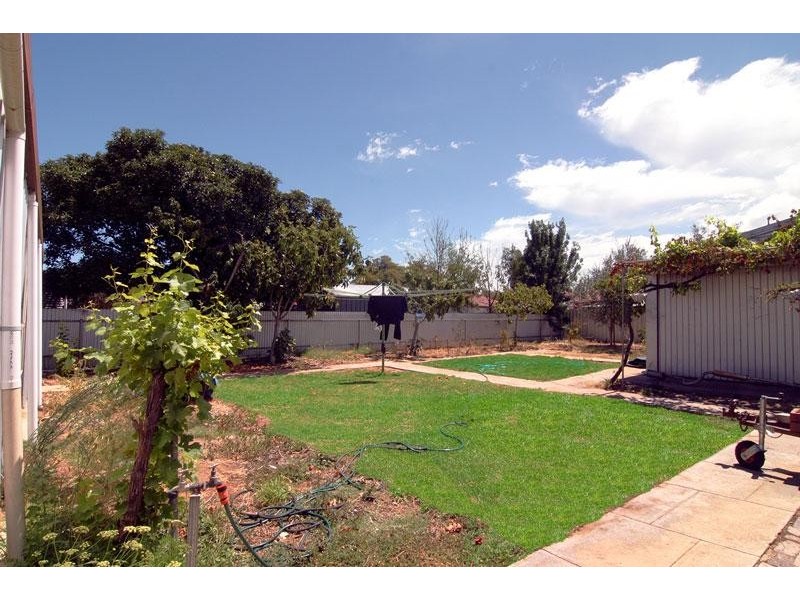 21 FARR STREET, Woodville North SA 5012