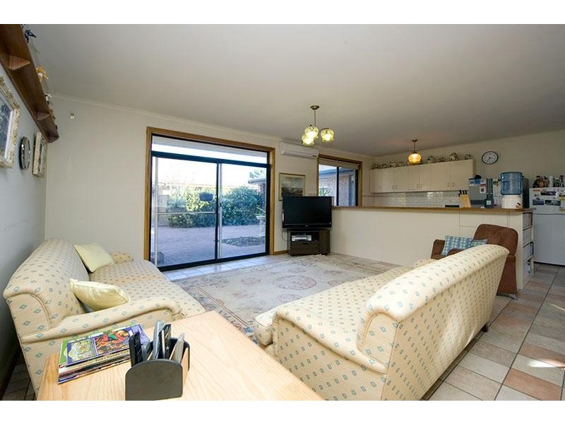 2 b Alpha Road, Prospect SA 5082