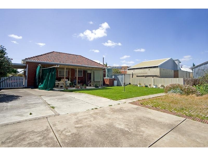 1 Bollen Street, Kilkenny SA 5009