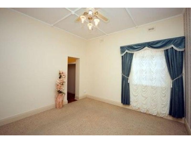 19 Elizabeth Street, Prospect SA 5082