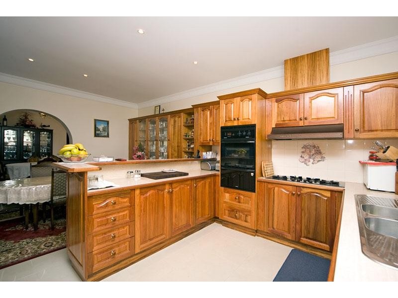 17 Farrant Street, Prospect SA 5082